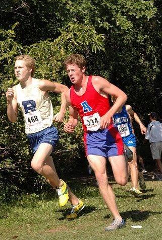 Koch Chiropractic in Milwaukee gives running advice to reduce the risk of injury.